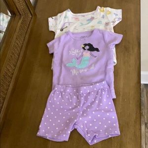 4 piece 12m pajama set.